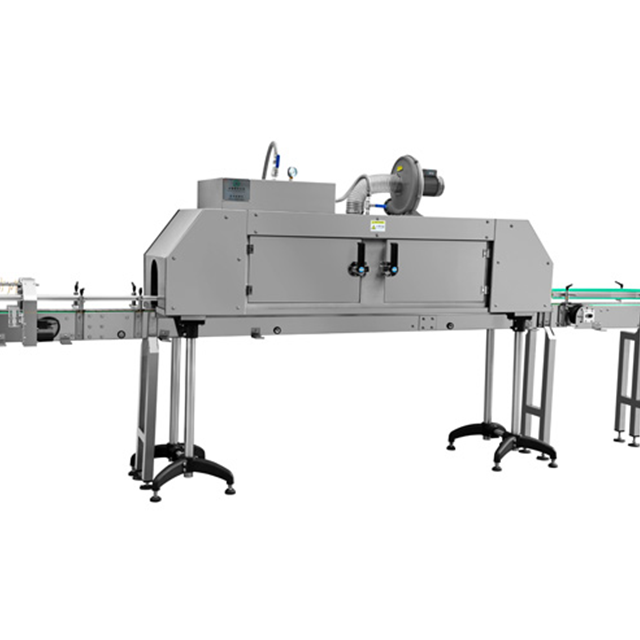 Juice and beverage bottle labeling machine